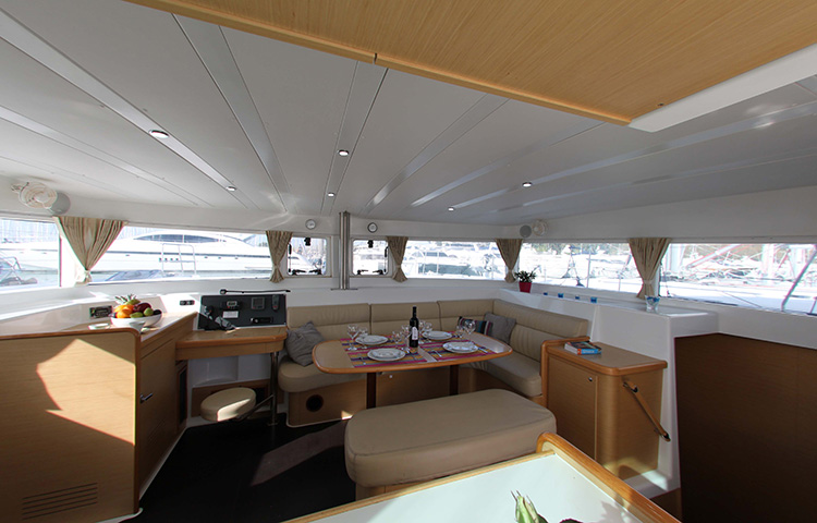 Fantasy - 42 ft crewed catamaran