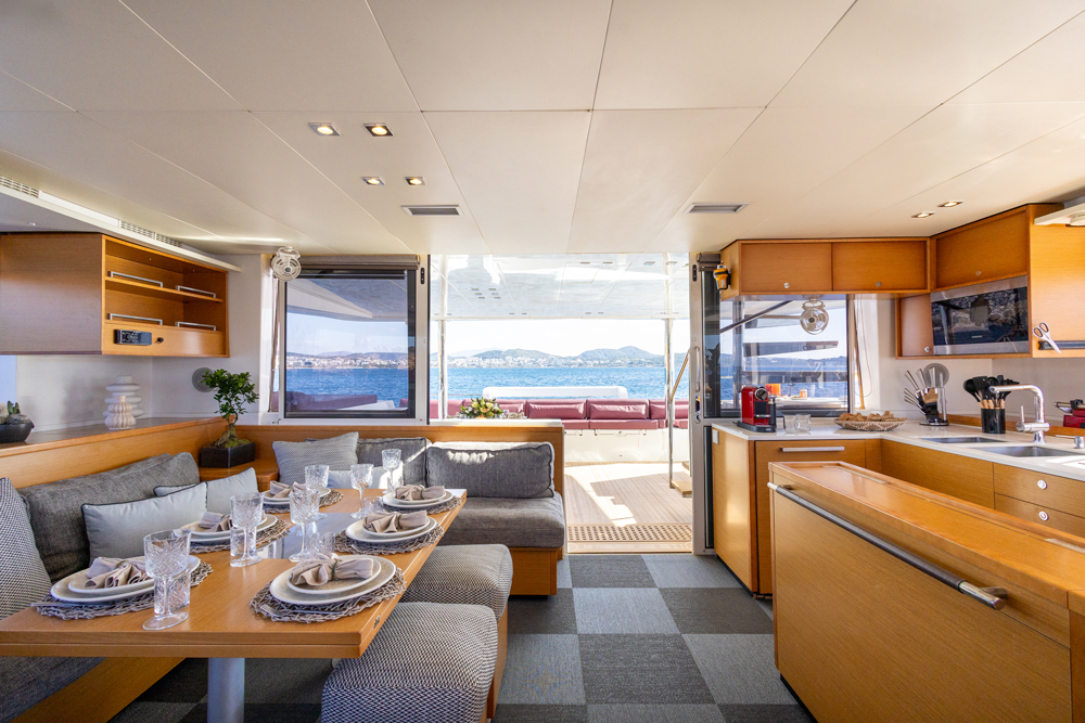 King of Diamonds - 56 ft crewed catamaran